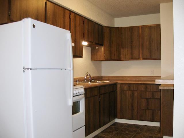 170 Shady Ln #1 - Photo 4 of 12