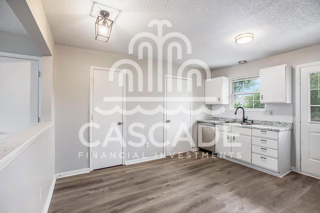 144 North Crest Drive #150 - Photo 4 of 15