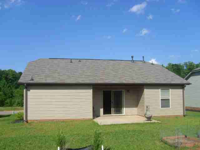 657 Chartwell Dr - Photo 2 of 5