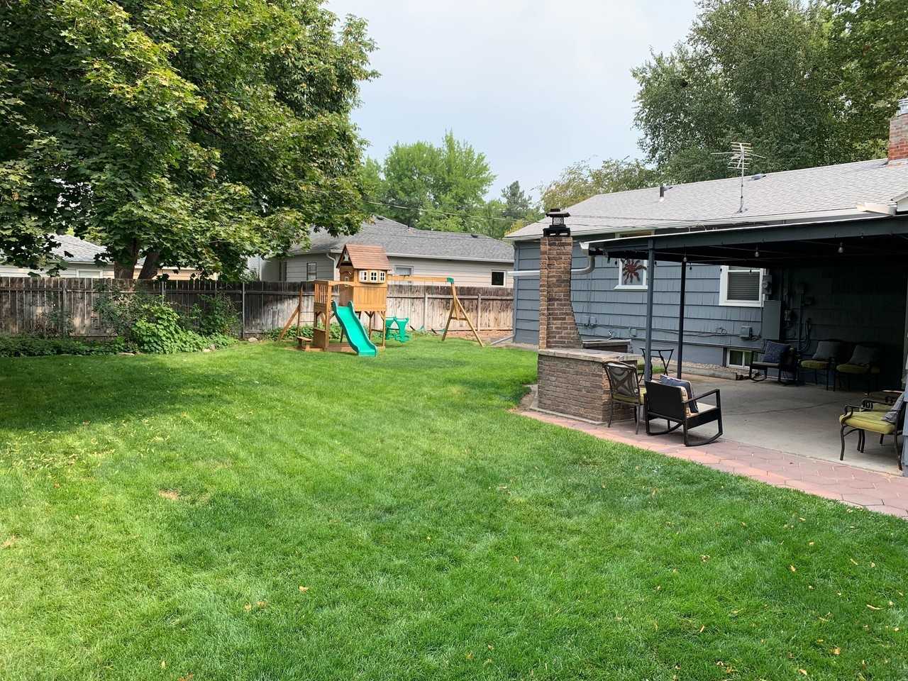 1415 S Hervey St - Photo 3 of 15