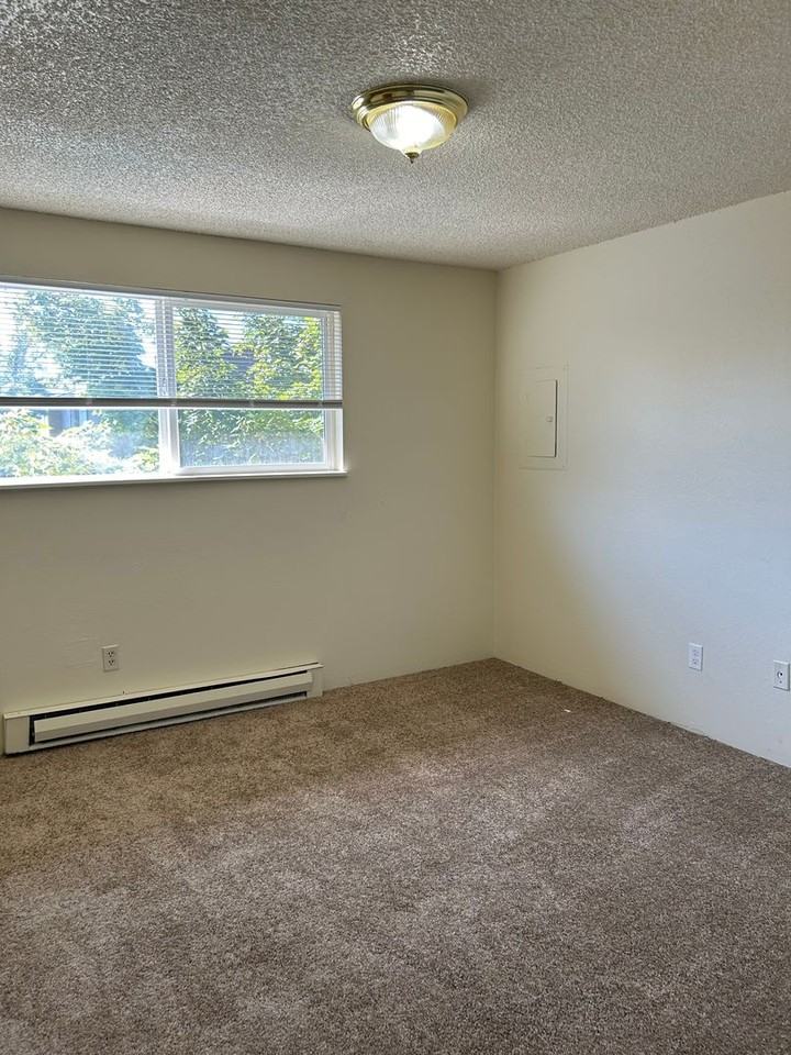 505 27th Ave Se #31 - Photo 6 of 11