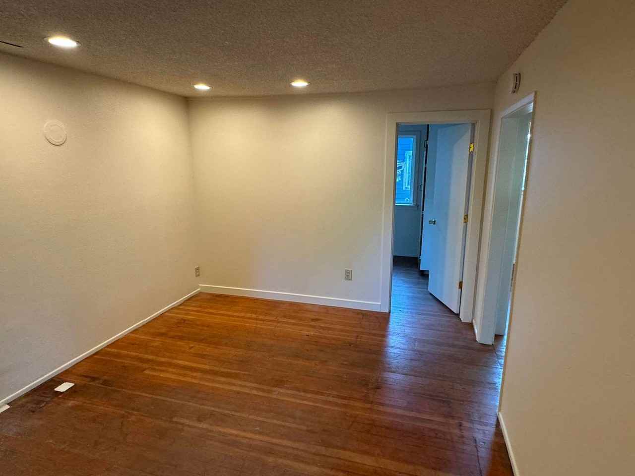 2615 Hilyard Street #A - Photo 6 of 18