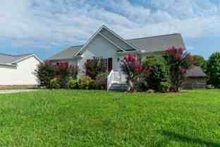 208 Manning Way - Photo 1 of 1