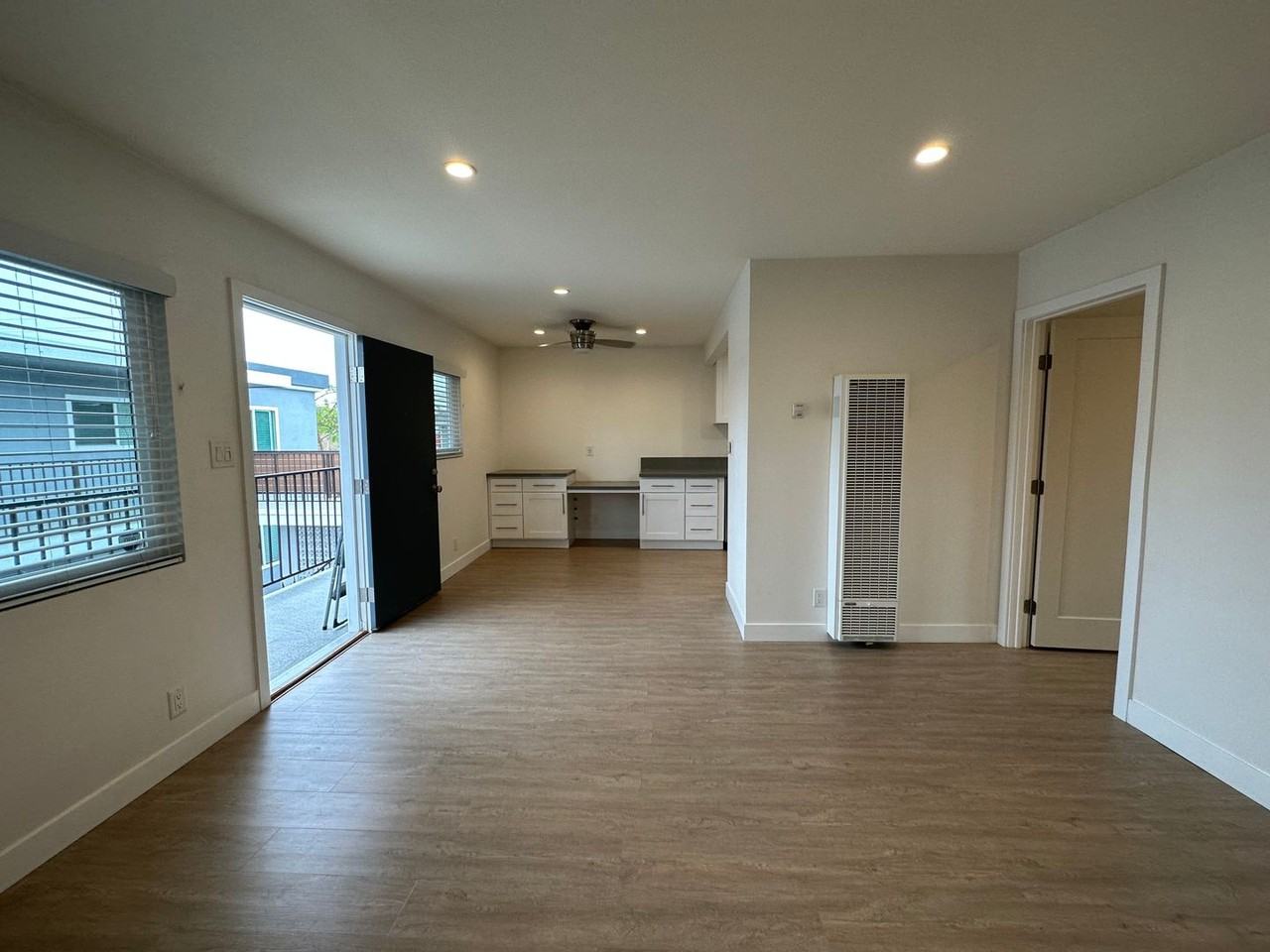 0017 Circle Court - Photo 3 of 10