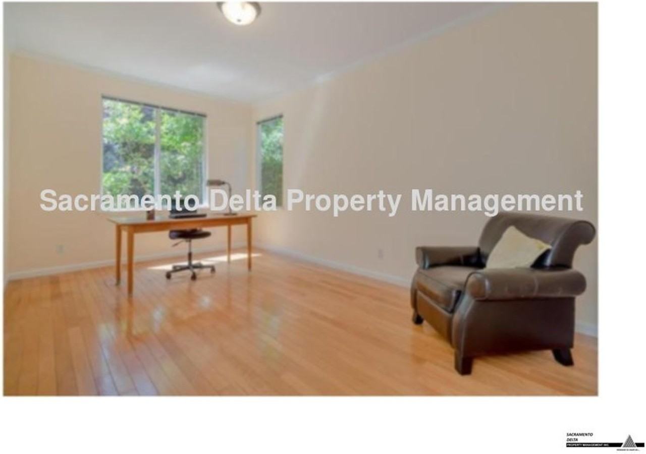 2950 Audubon Cir - Photo 7 of 14