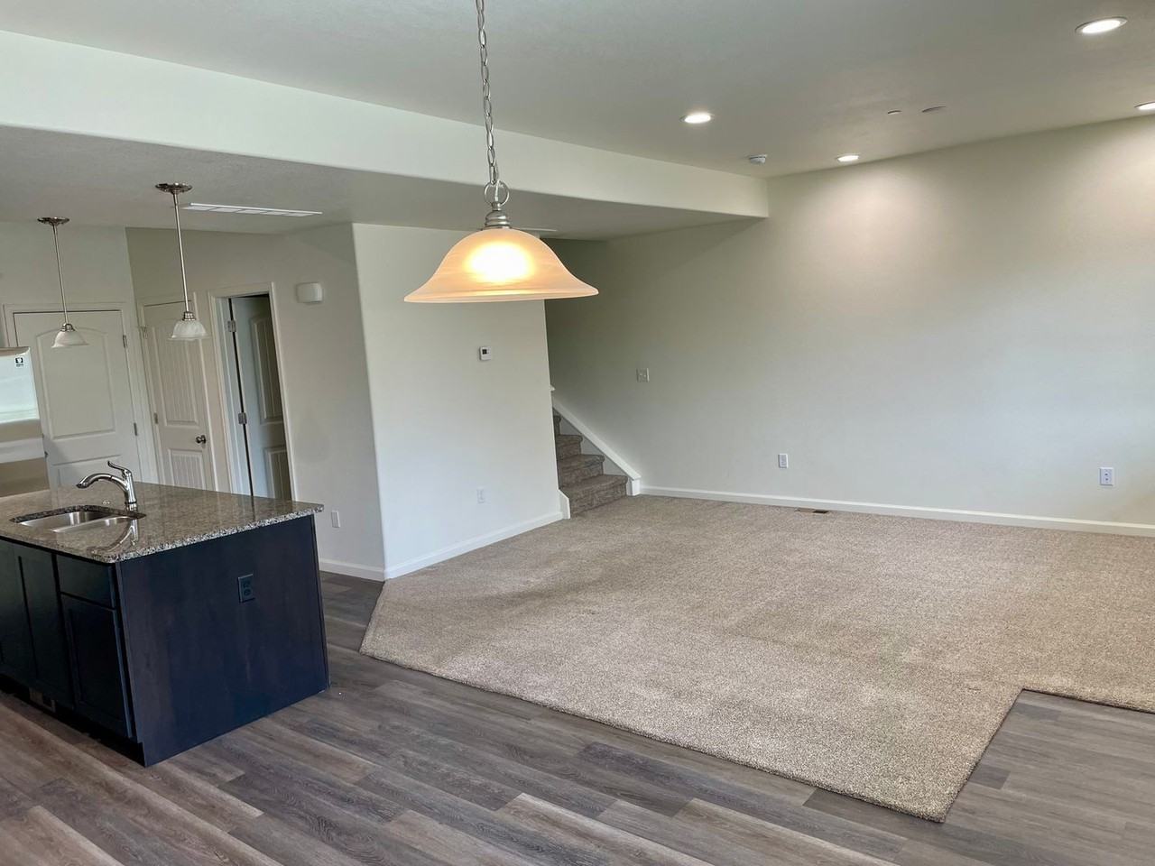 4355 24th Street Rd #1502 - Photo 5 of 32