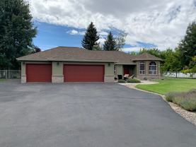 4190 Collier Ln - Photo 1 of 1