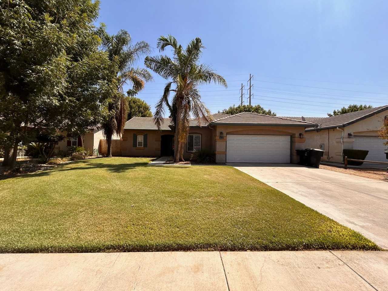 1044 S Rio Linda St - Photo 2 of 17