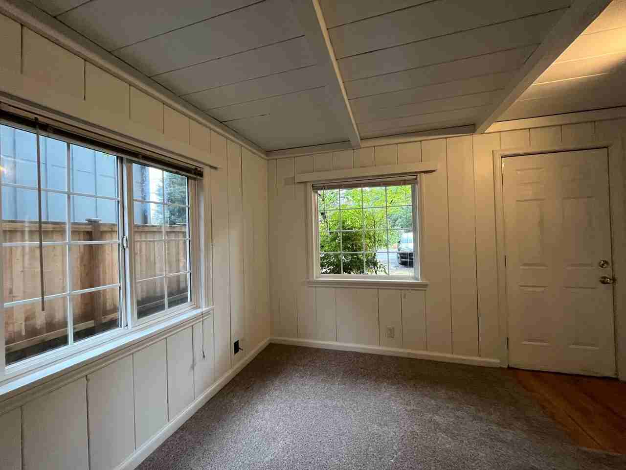 2727-B Ne 92nd St - Photo 5 of 12