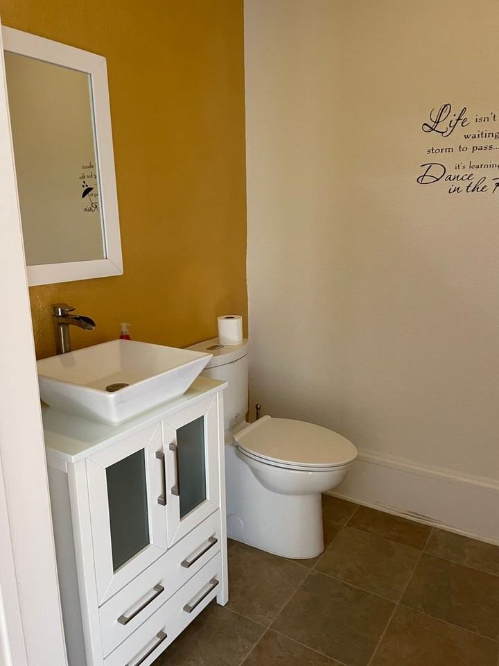 514 B St - Photo 3 of 12