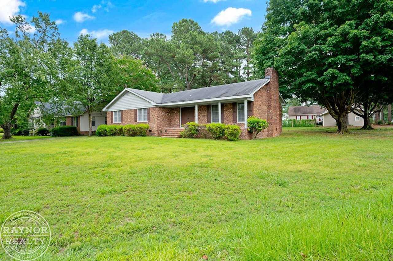 1337 Mcduffers Rd - Photo 2 of 30