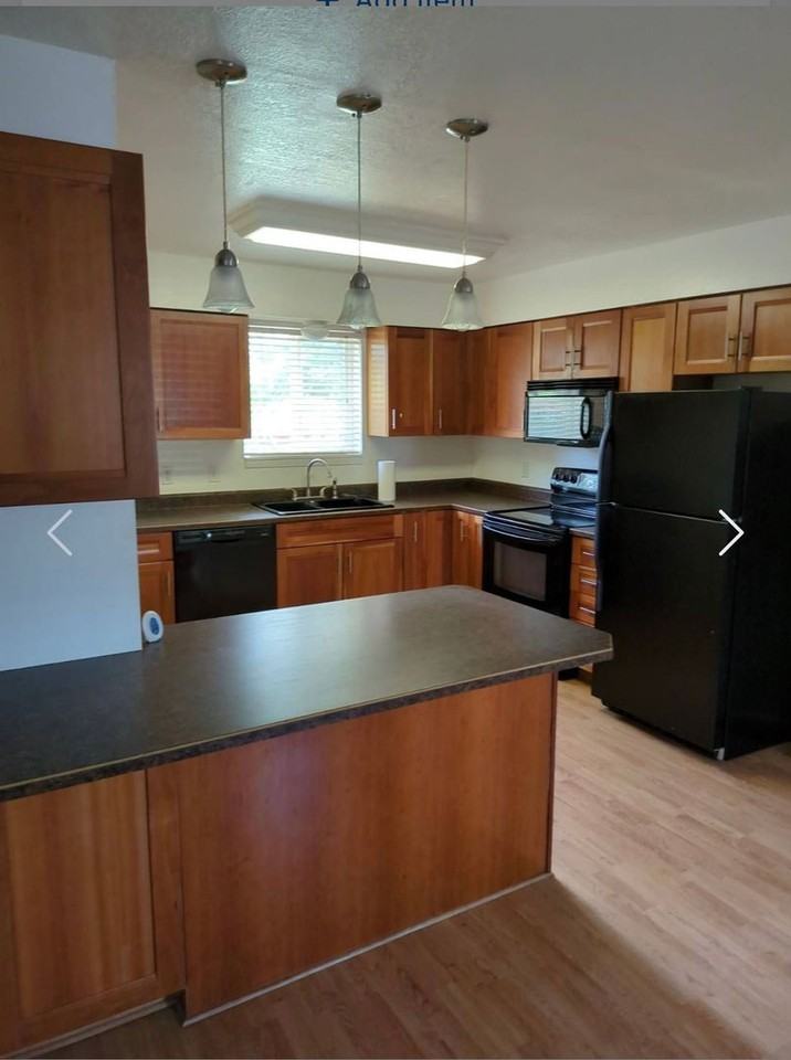 1417 Aldridge Rd - Photo 3 of 15