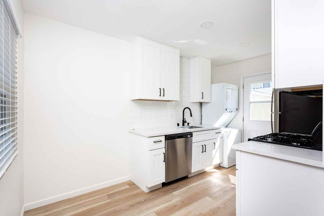 7617 Normal Ave - Photo 6 of 12