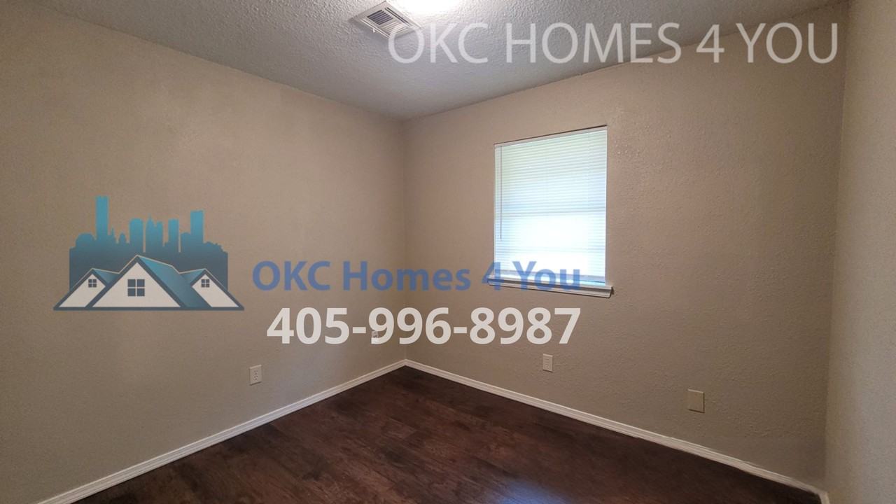 1700 Edgewood Dr - Photo 7 of 17