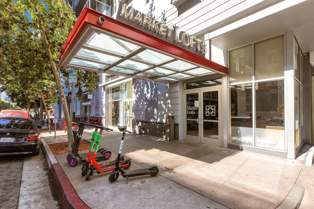 645 W 9th St #539 - Photo 2 of 42