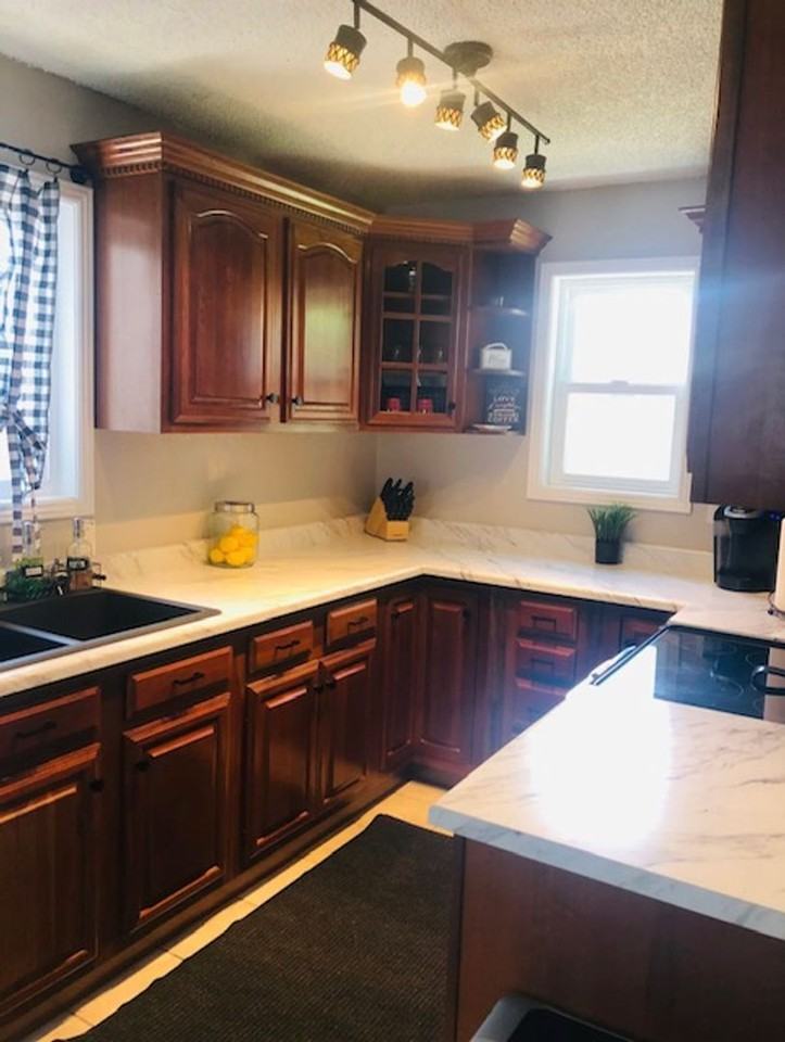 1720 Peterson Rd - Photo 3 of 24