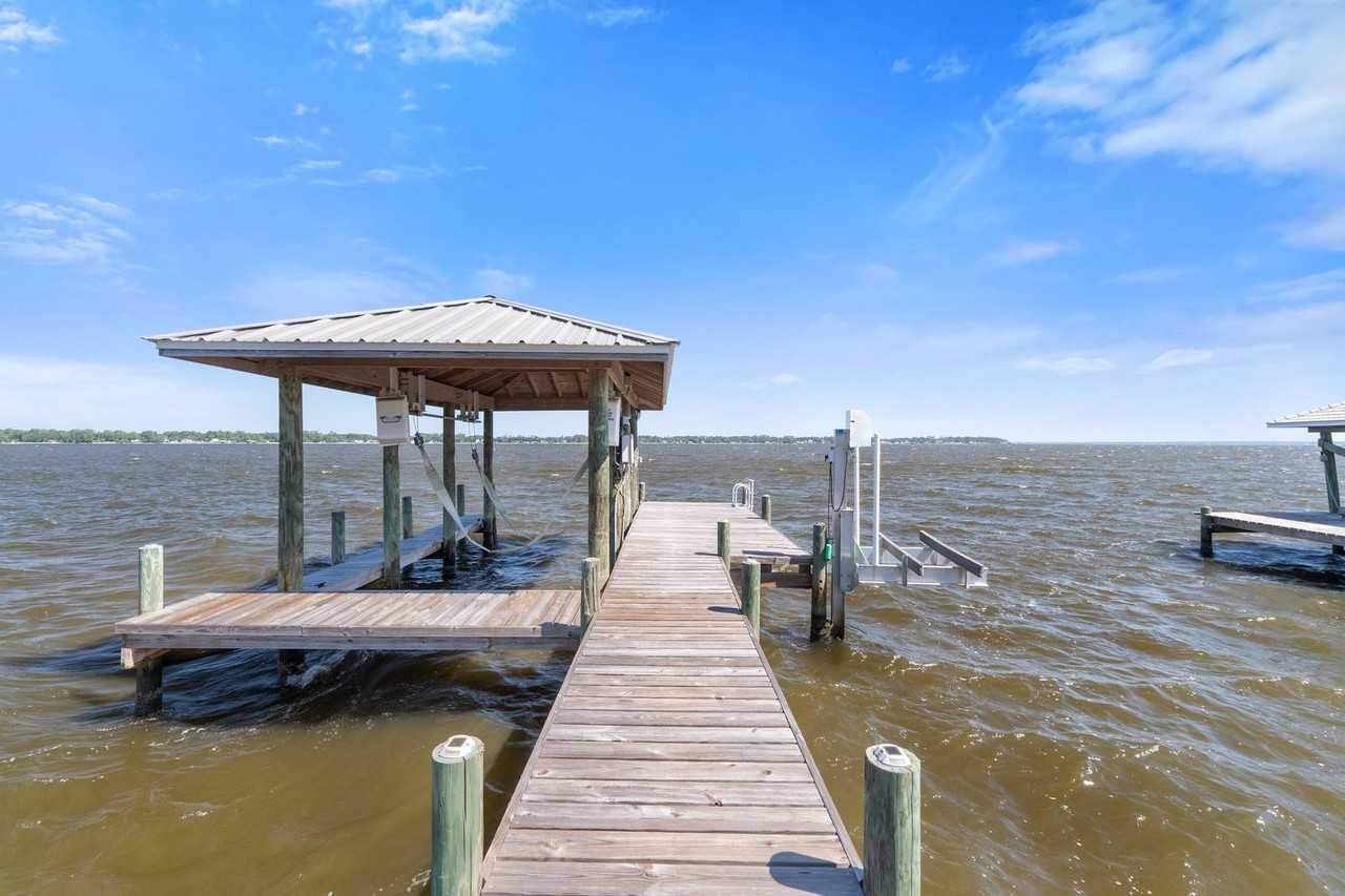 890 Paradise Beach Cir - Photo 3 of 33