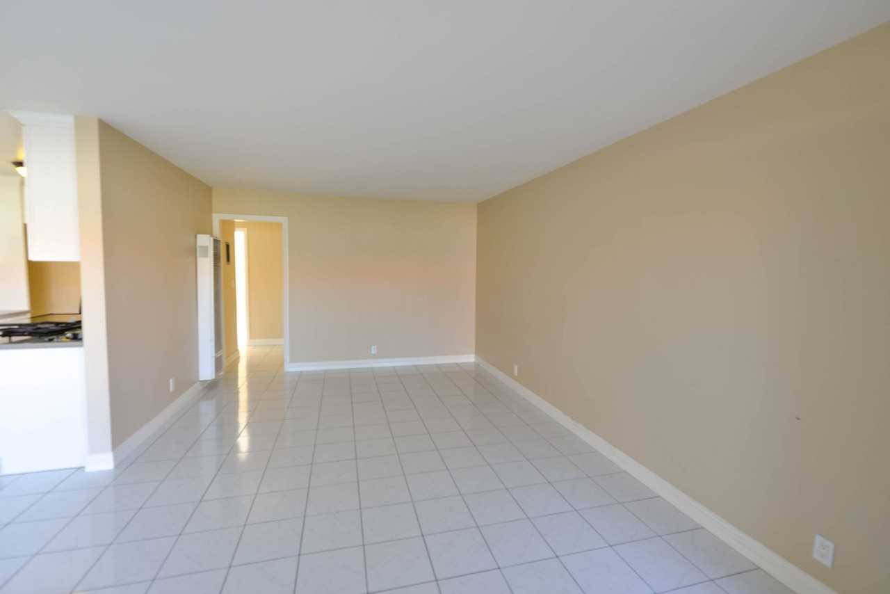 6460 Crescent Ave - Photo 2 of 28