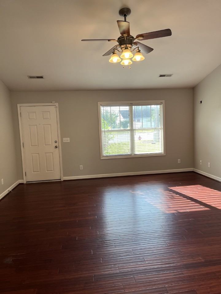 5004 Pelican Ct - Photo 2 of 27