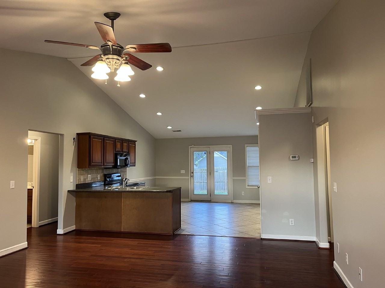 5004 Pelican Ct - Photo 3 of 27