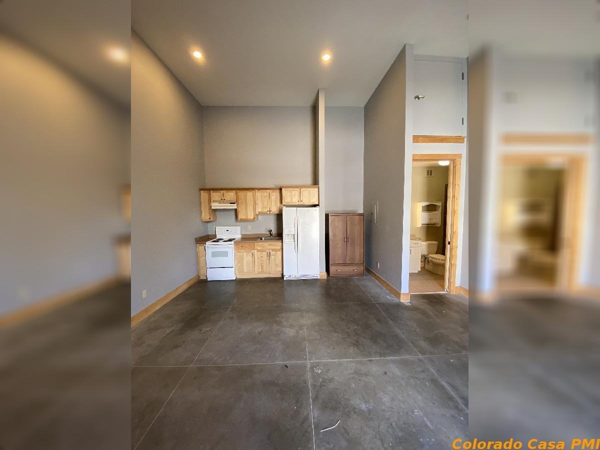 807 S Main St #C - Photo 2 of 8