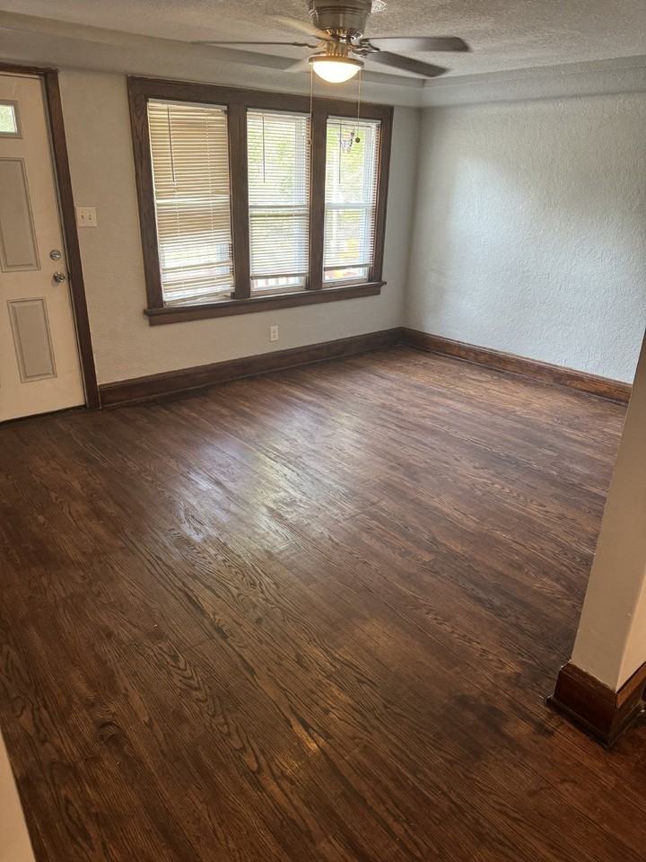 1538 W Hadley St - Photo 3 of 13