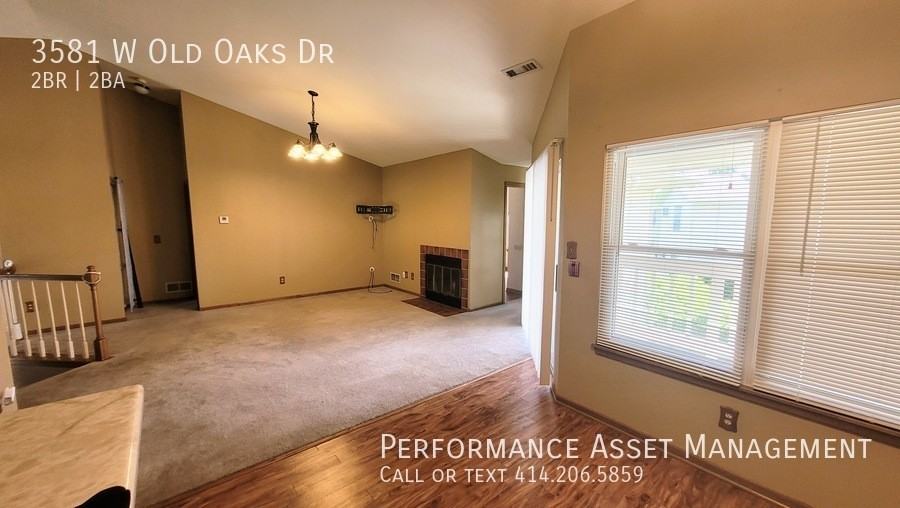 3581 W Old Oaks Dr - Photo 2 of 15