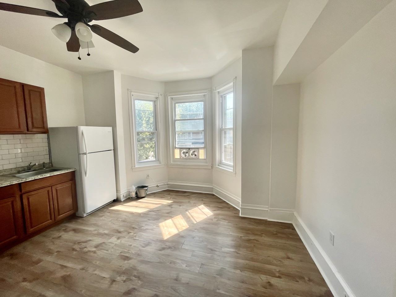 3828 N Park Ave #2 - Photo 2 of 16