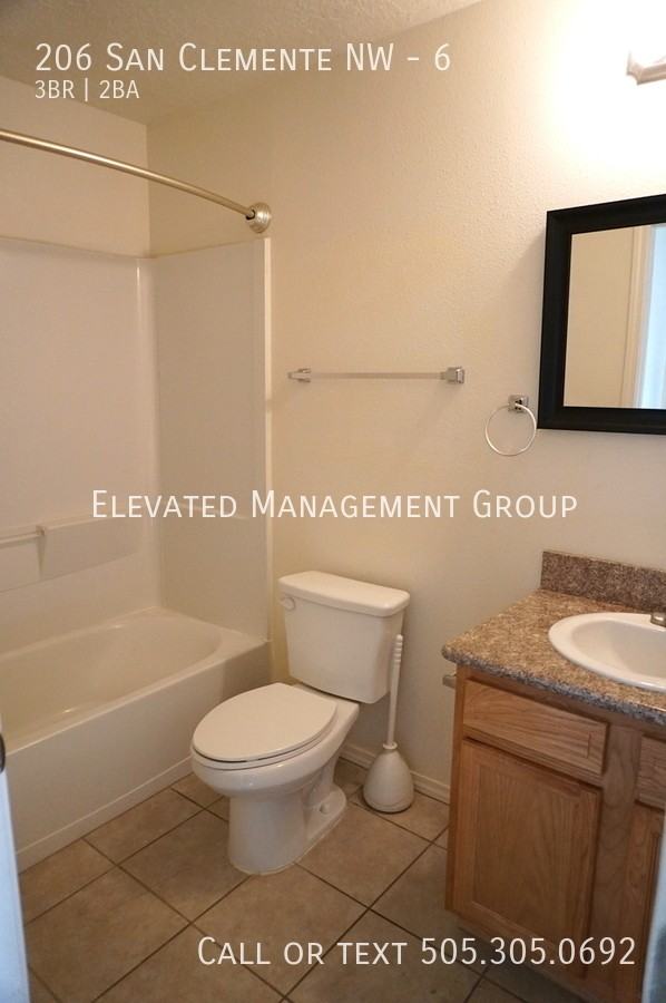 206 San Clemente Ave Nw #6 - Photo 7 of 22