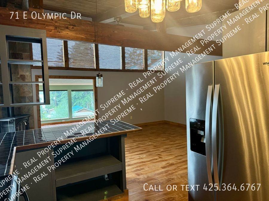 71 E Olympic Dr - Photo 3 of 16