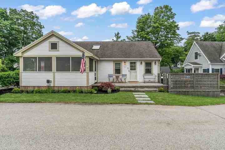 13 Black Boar Dr #3A - Photo 3 of 21