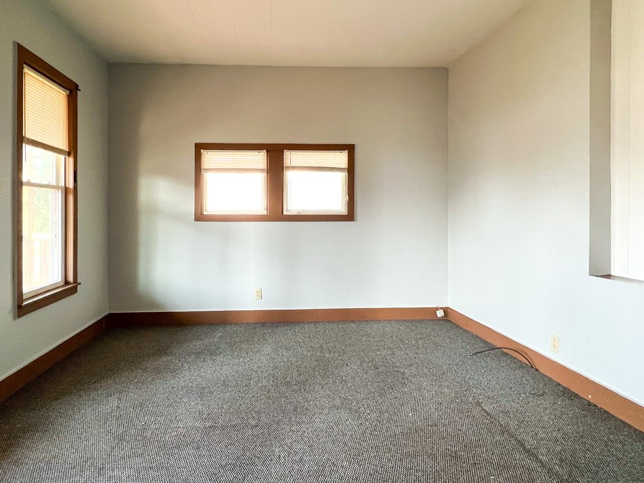 729 Greene St #A - Photo 5 of 18