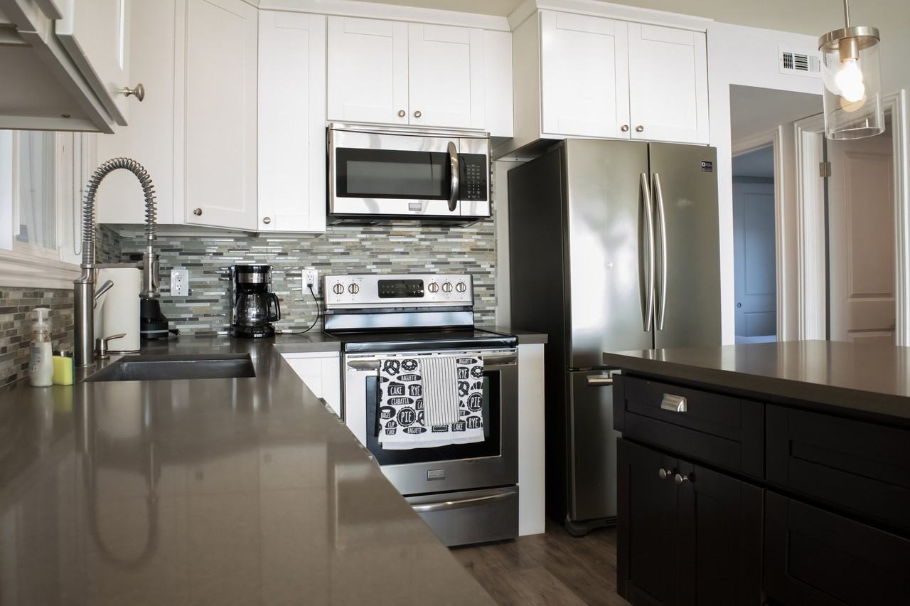 16387 S Pacific Ave #2 - Photo 5 of 33