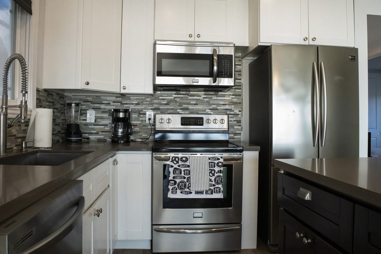 16387 S Pacific Ave #2 - Photo 7 of 33