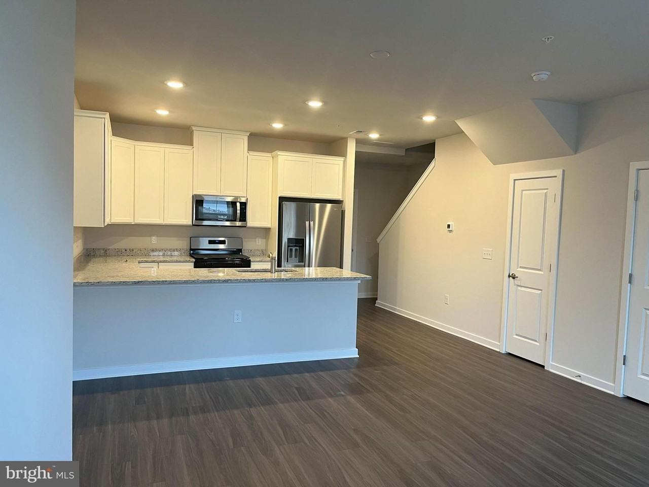 16A E Front St #16A - Photo 2 of 23