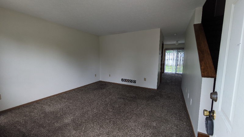 123 Taylor Avenue - Photo 3 of 7