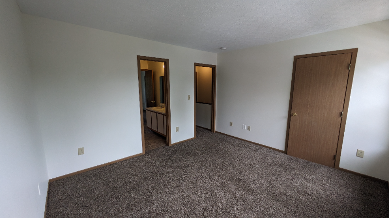 123 Taylor Avenue - Photo 5 of 7