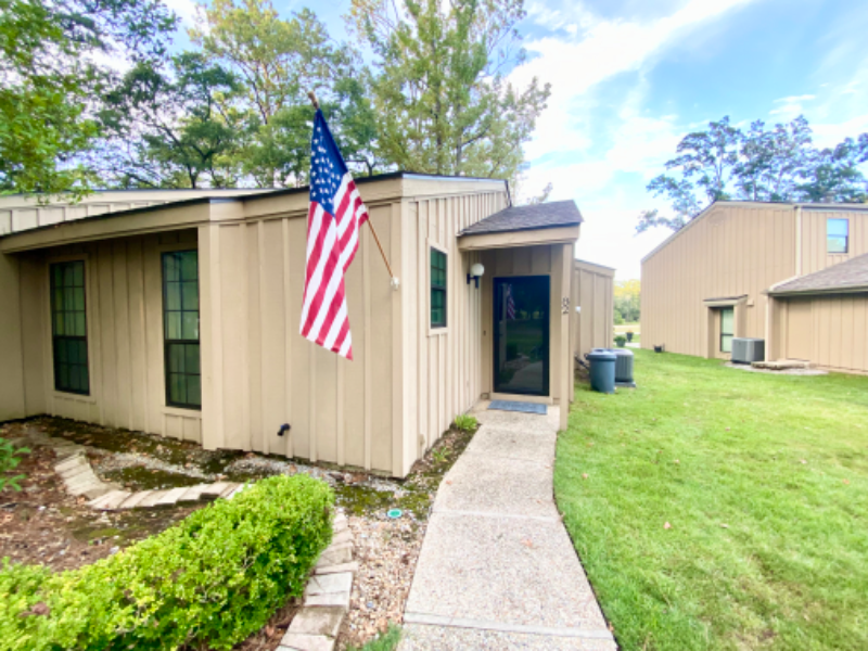 82 N Court Villa Dr - Photo 2 of 20