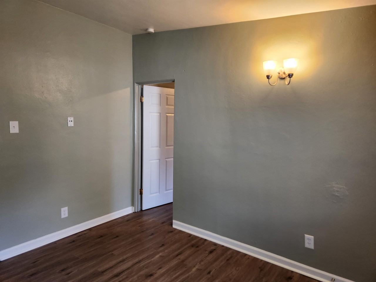 Geraldine - Photo 3 of 5