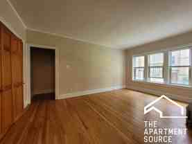 910 Reba Pl #1N - Photo 1 of 1