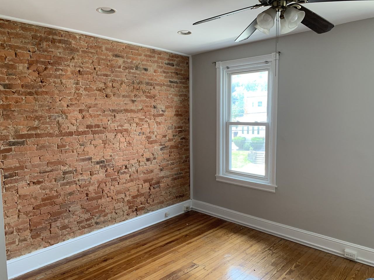 7617 Ridge Ave 2nd Fl - Photo 2 of 18