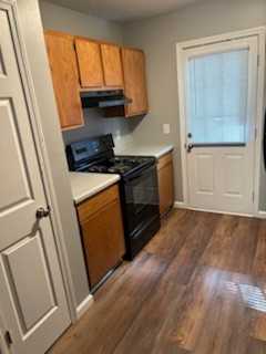 304 Terrace Trace Ct #304 - Photo 2 of 7