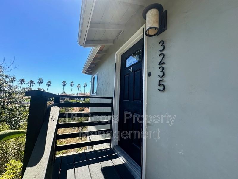 3235 Highview Dr - Photo 2 of 32