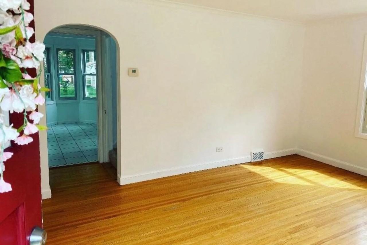 2813 Pennsylvania Ave S - Photo 3 of 17