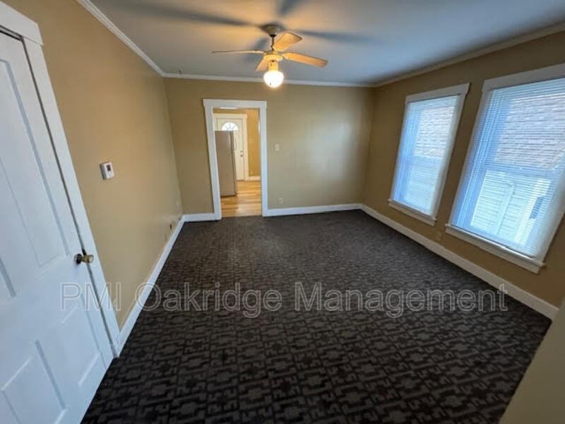 9 N Cleveland St - Photo 3 of 8