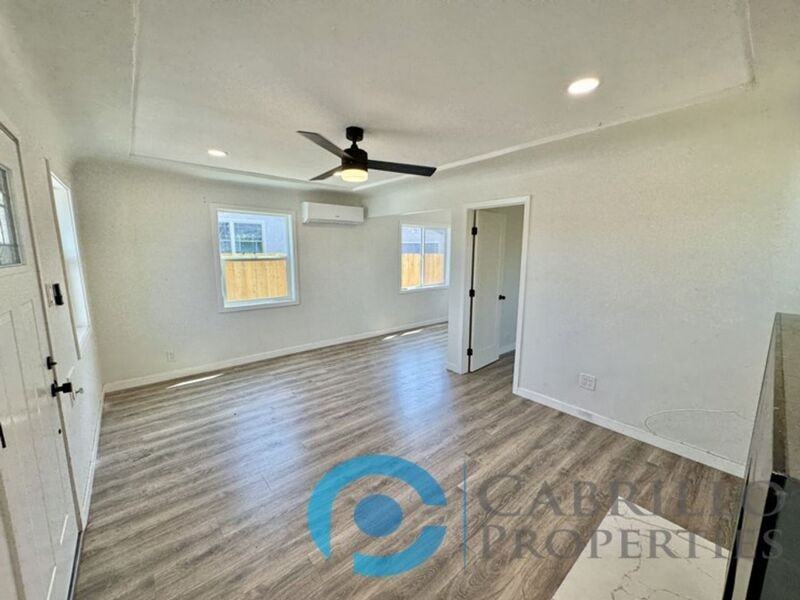 3724 Nile St - Photo 7 of 16