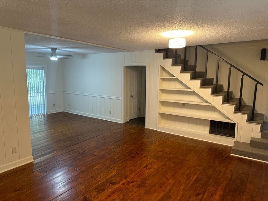 1213 N 32nd Ave - Photo 3 of 17