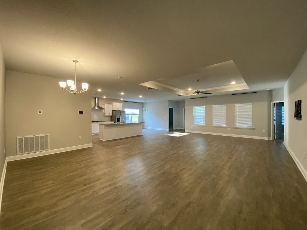 9102 Diamante Blvd - Photo 5 of 23