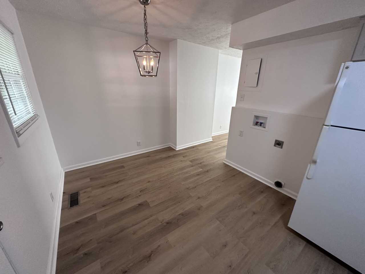 956 Kendrick Creek Rd - Photo 2 of 11