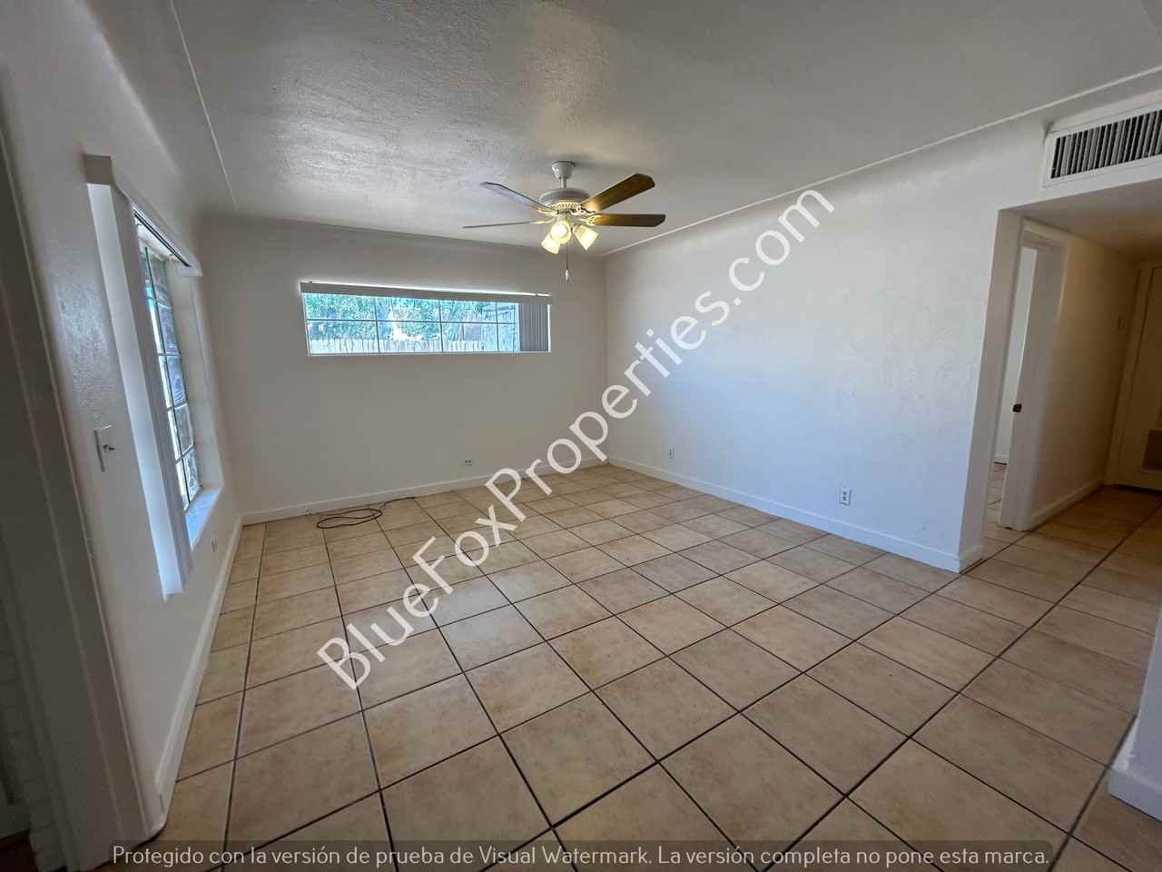 4556 E Lester St - Photo 2 of 16